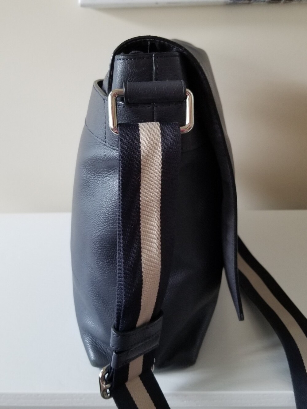 Coach Charles Messenger Bag Crossbody Navy - Picture 7 of 16